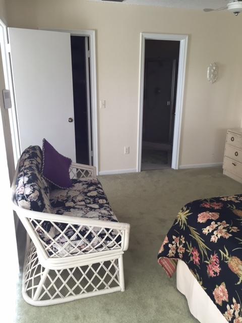 9180 Southwest 5th Street, Unit B Boca Raton, FL 33428 - Photo 26 of 40 IMG_5013