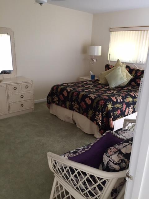 9180 Southwest 5th Street, Unit B Boca Raton, FL 33428 - Photo 29 of 40 IMG_5016