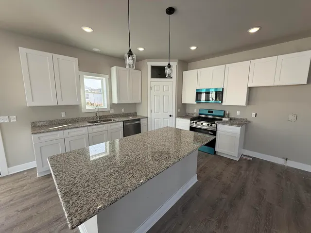 $599,900 | 6680 Ramshorn Drive, DeForest, WI 53532