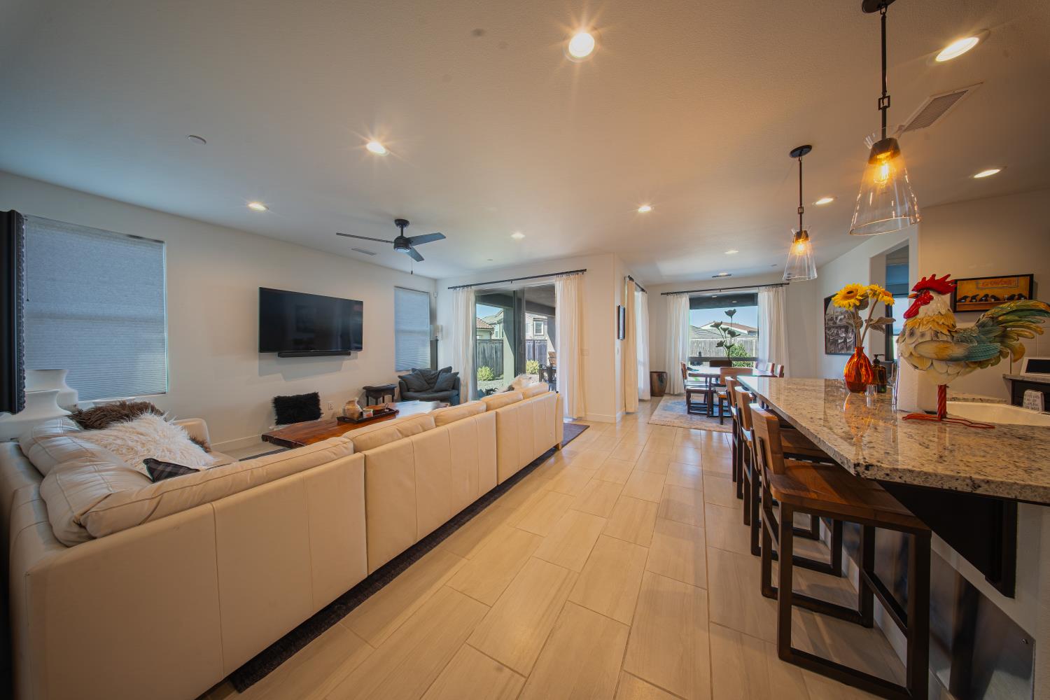 4672 Silverado Road Madera, CA 93636 - Photo 6 of 35