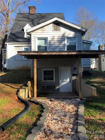$695 | 701 South South Street, Unit B, Gastonia, NC 28052