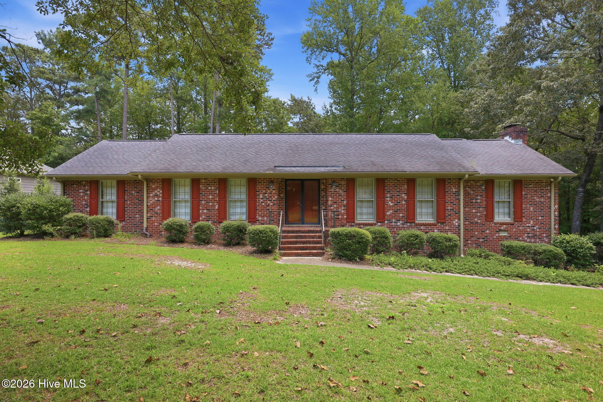 111 Robin Road Greenville, NC 27858 - Photo 1 of 57 Gallery Image 1