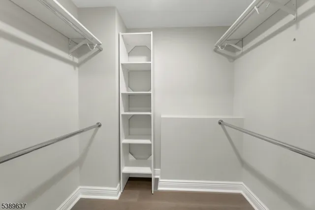 $1,947,999 | 3 Somerset Ln-glass House, Unit 109, Edgewater, NJ 07020