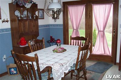 515 Berger Road Easton, PA 18042 - Photo 4 of 14 Dining Room