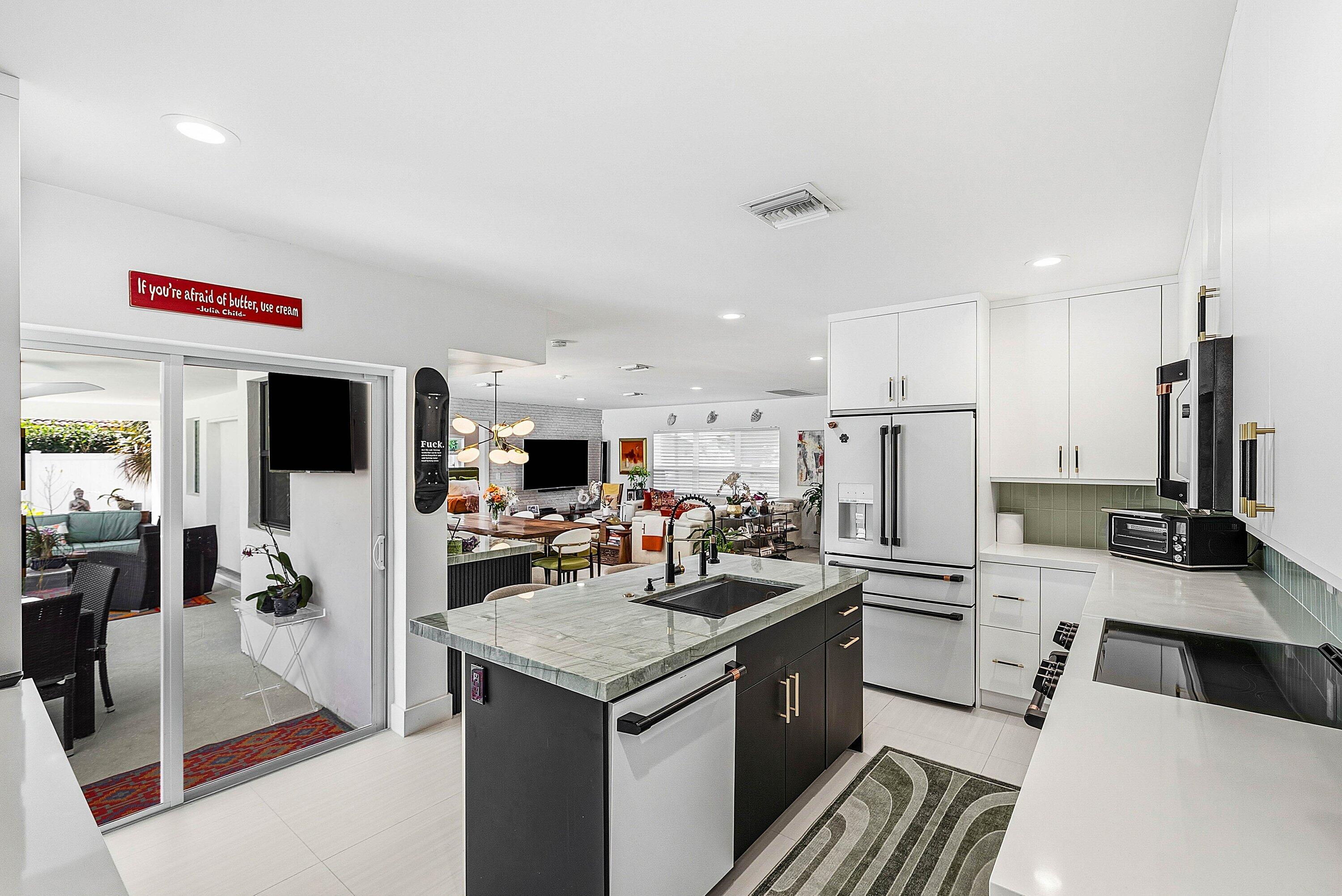 1387 Southwest 12th Street Boca Raton, FL 33486 - Photo 14 of 39 Kitchen