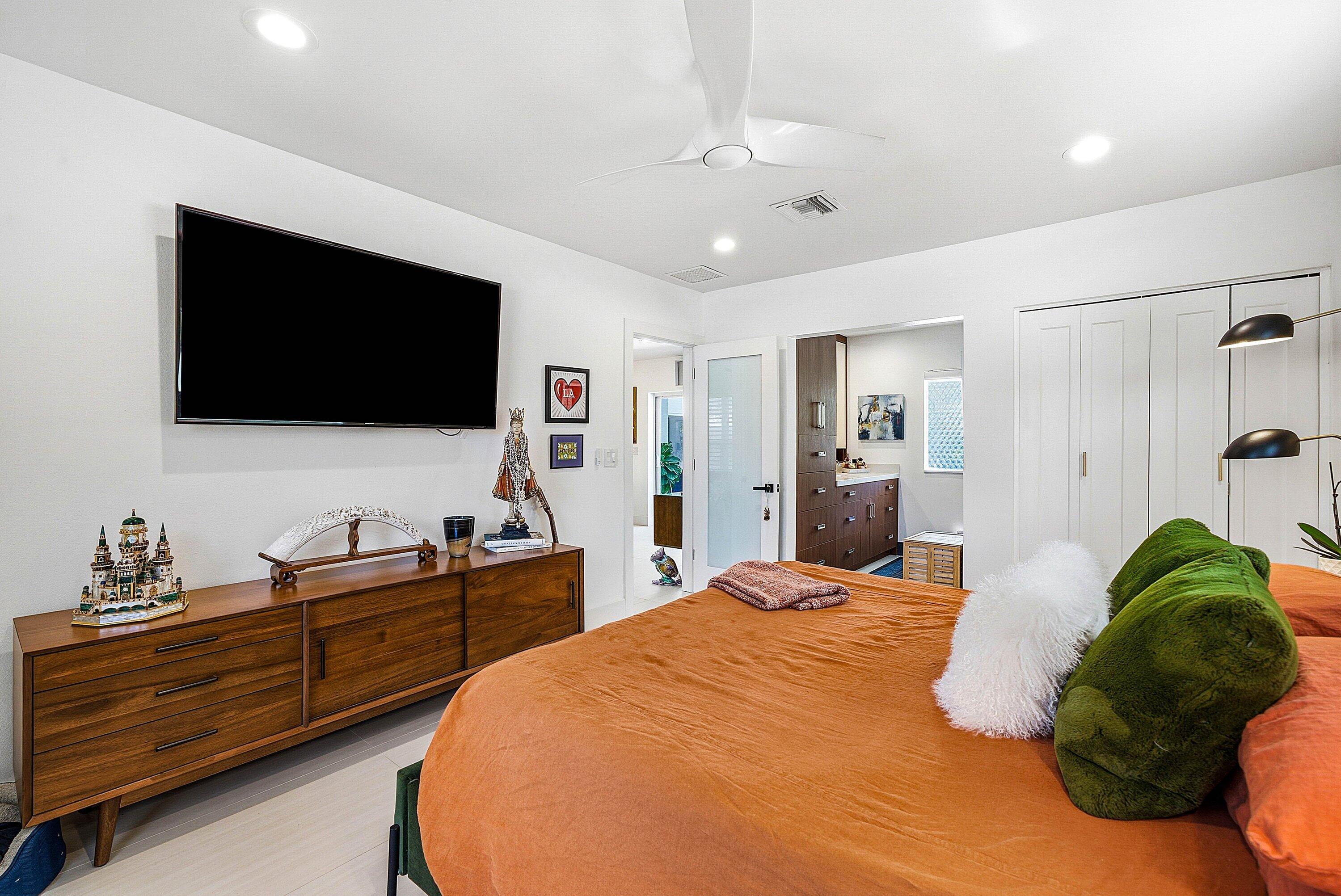 1387 Southwest 12th Street Boca Raton, FL 33486 - Photo 17 of 39 Primary