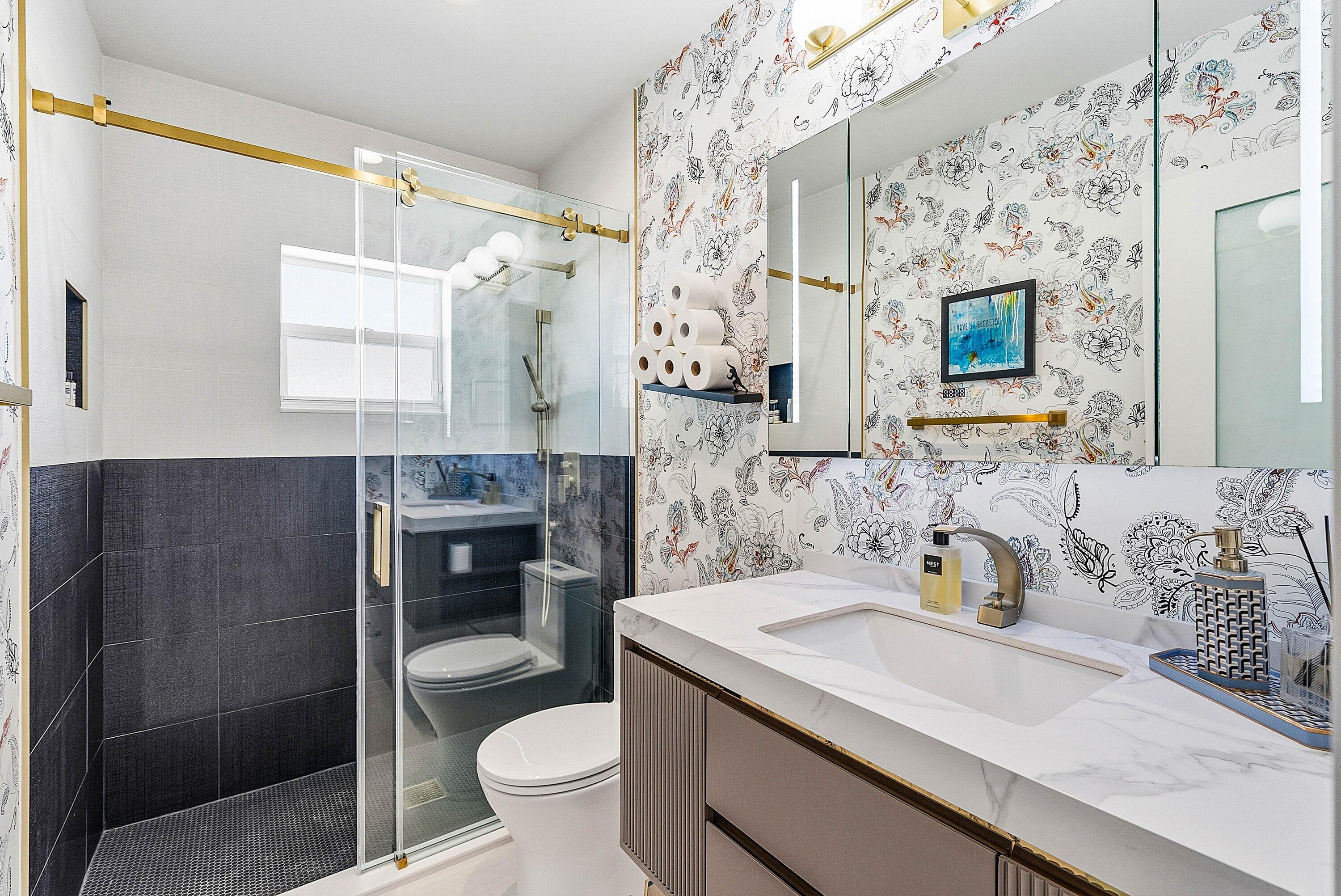 1387 Southwest 12th Street Boca Raton, FL 33486 - Photo 23 of 39 Guest Bath