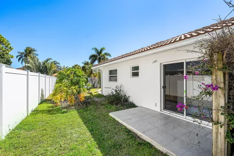 $1,150,000 | 1387 Southwest 12th Street, Boca Raton, FL 33486