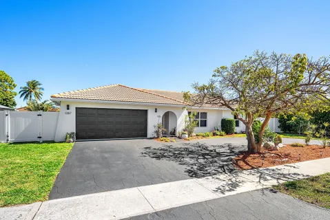 $1,150,000 | 1387 Southwest 12th Street, Boca Raton, FL 33486