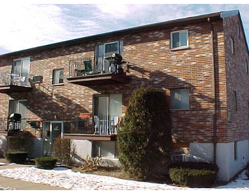 29 Westgate Road, Unit 5 29 Newton Center, MA 02459 - Photo 1 of 1 a front view of a house with garden