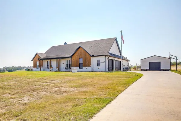 $875,000 | 116 Aviara Ridge Road, Poolville, TX 76487