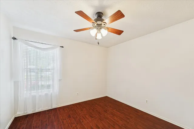 $275,000 | 24919 Bovington Drive, Spring, TX 77389