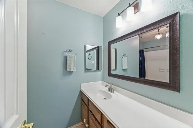 $275,000 | 24919 Bovington Drive, Spring, TX 77389