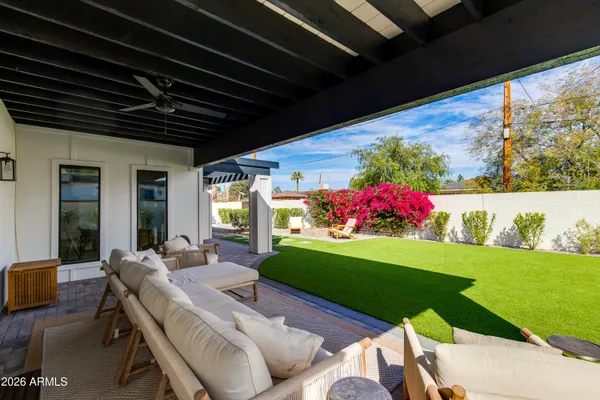$1,475,000 | 3010 East Glenrosa Avenue, Phoenix, AZ 85016
