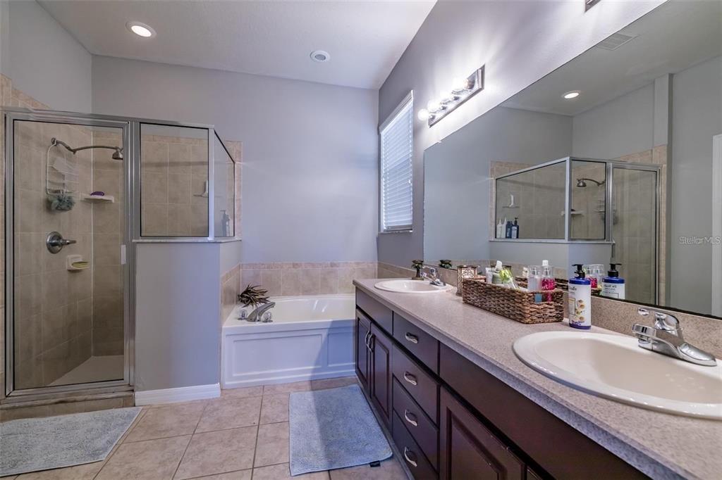 501 Delwood Breck Street Ruskin, FL 33570 - Photo 28 of 39