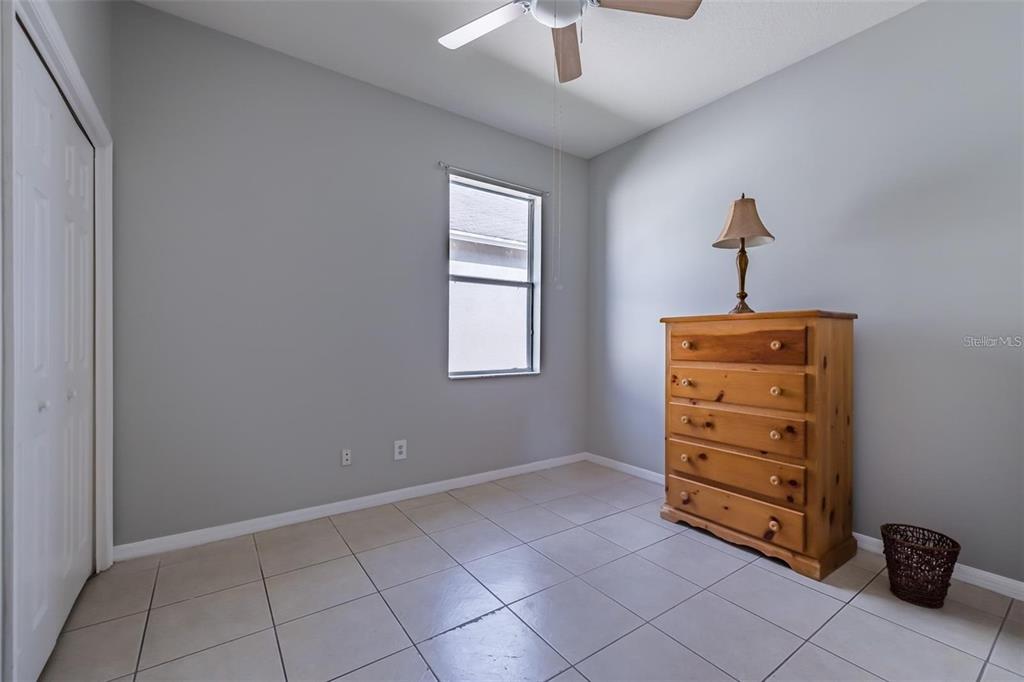 501 Delwood Breck Street Ruskin, FL 33570 - Photo 5 of 39