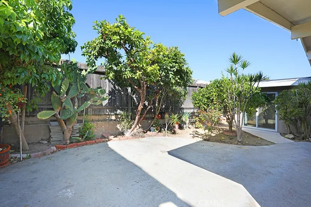 $4,895 | 14461 Denbigh Lane, Tustin, CA 92780