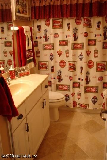 6298 Harry Rewis Road Macclenny, FL 32063 - Photo 19 of 30 Guest Bath