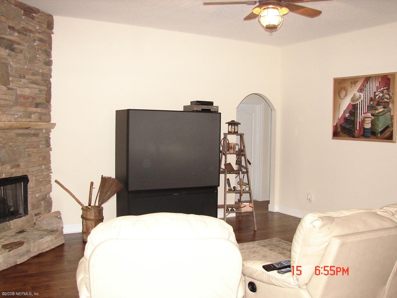 6298 Harry Rewis Road Macclenny, FL 32063 - Photo 6 of 30 Great Room