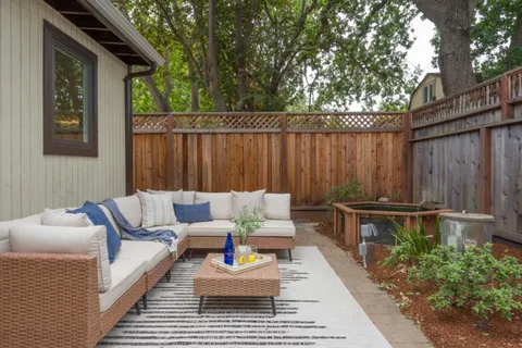 $2,500,000 | 926 Iris Street, Redwood City, CA 94061