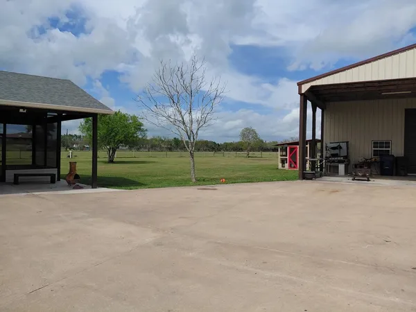 a view of an ocean from a yard