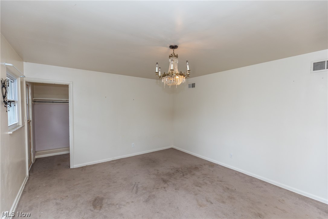 16360 Brewster Road Cleveland, OH 44112 - Photo 26 of 35