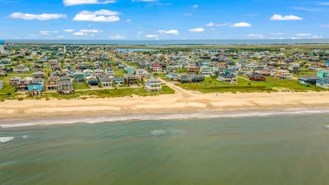 $199,000 | 1971 Gulf, Crystal Beach, TX 77650