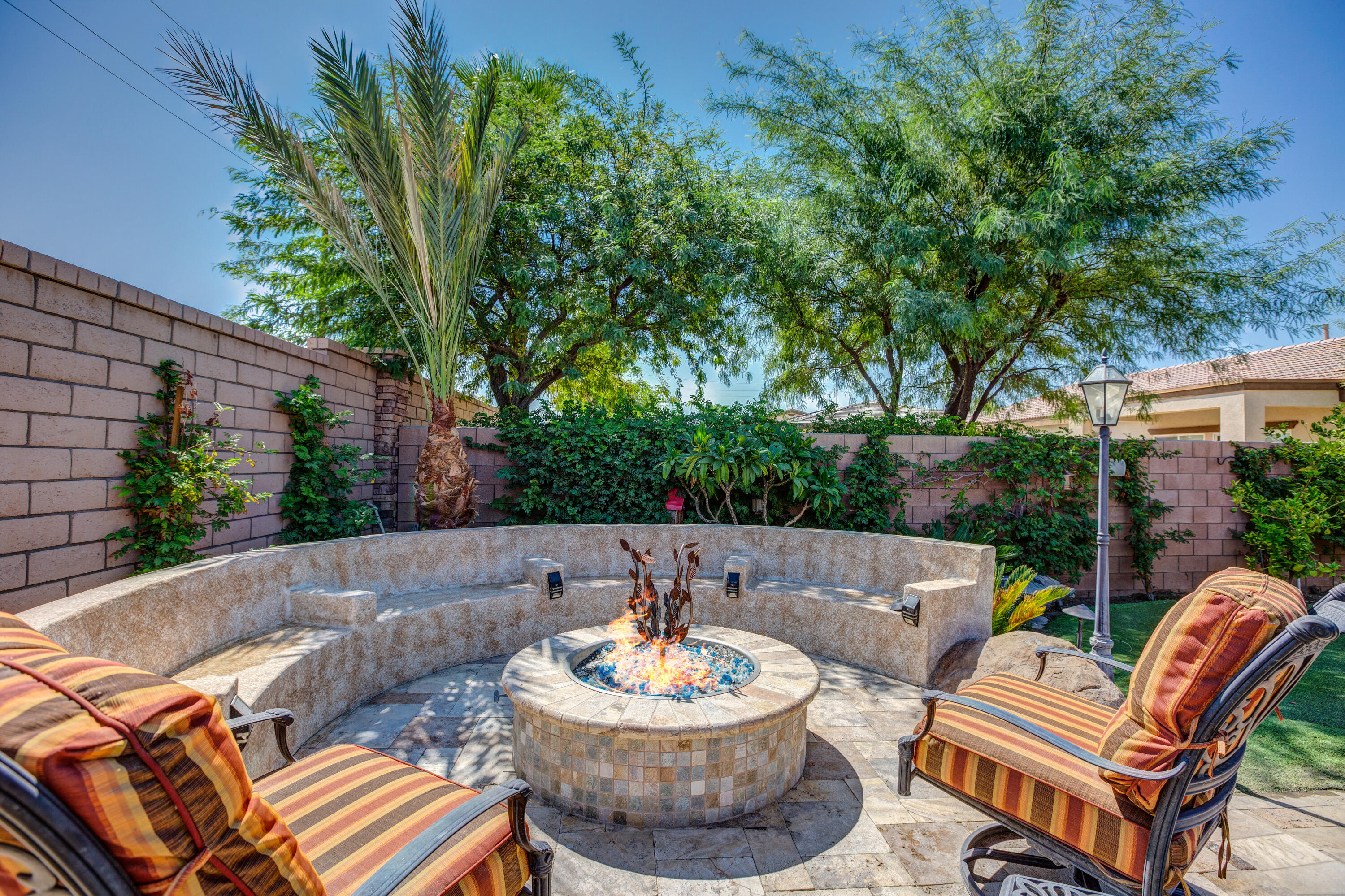 35922 Raphael Drive Palm Desert, CA 92211 - Photo 5 of 33 a outdoor living space with furniture and a garden
