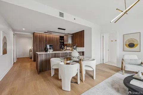 $1,388,000 | 280 Spear Street, Unit 10D, San Francisco, CA 94105