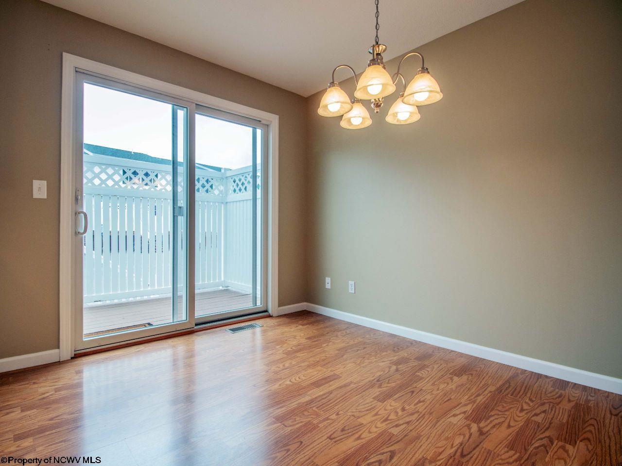 1329 Riddle Avenue, Unit 6 Morgantown, WV 26505 - Photo 4 of 20 Gallery Image 4