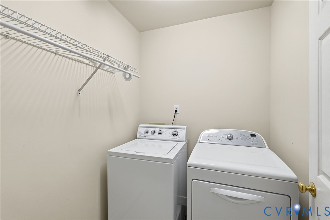 2615 Salisbury Road Midlothian, VA 23113 - Photo 26 of 36 a utility room with dryer and washer