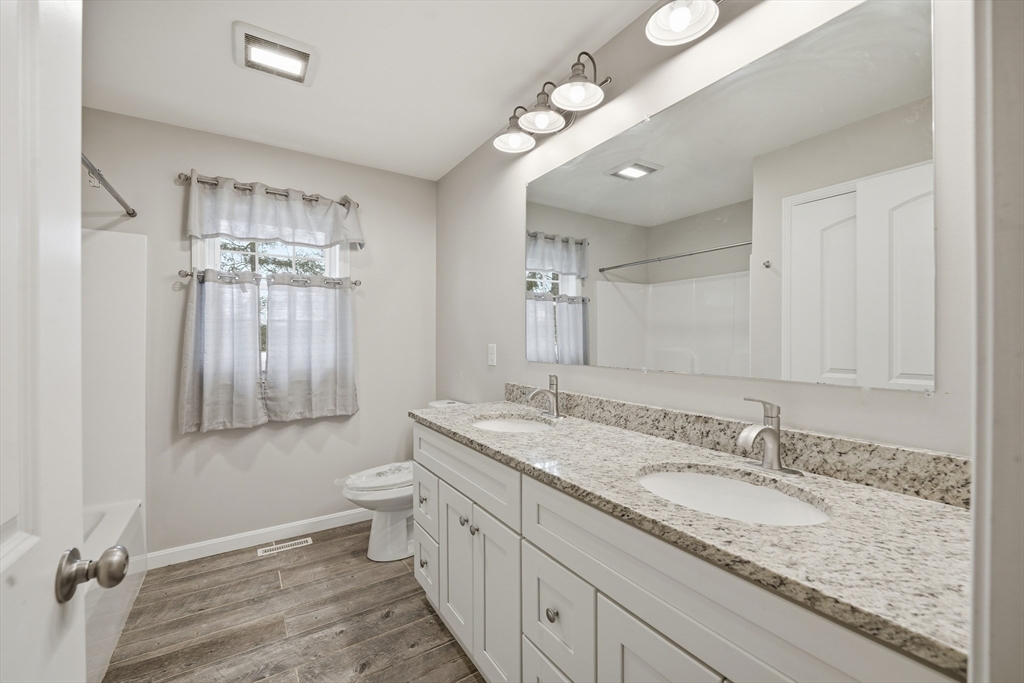 140 Temby Street Springfield, MA 01119 - Photo 13 of 34