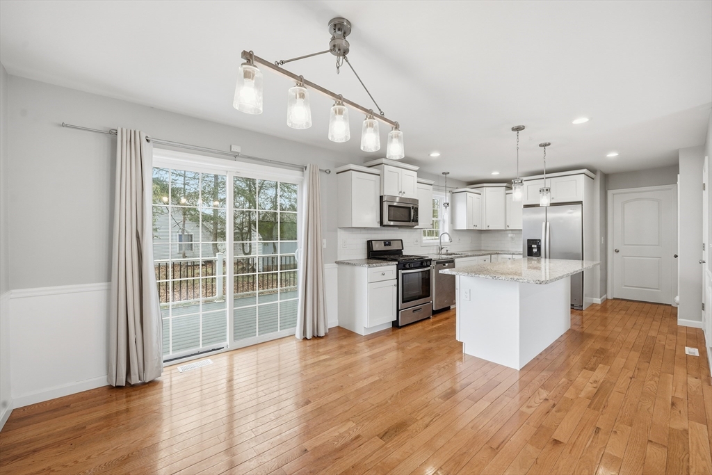 140 Temby Street Springfield, MA 01119 - Photo 6 of 34