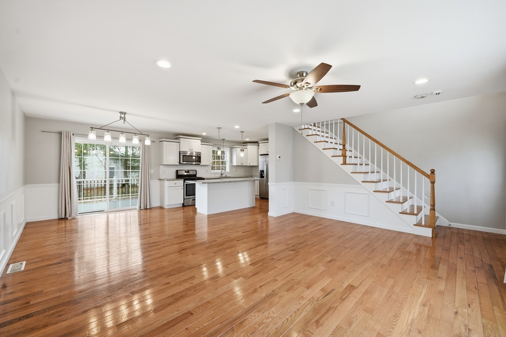 140 Temby Street Springfield, MA 01119 - Photo 9 of 34