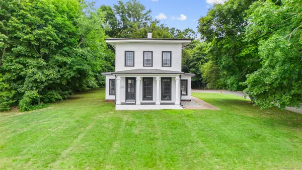 $575,000 | 286 Marlborough Street, Portland, CT 06480