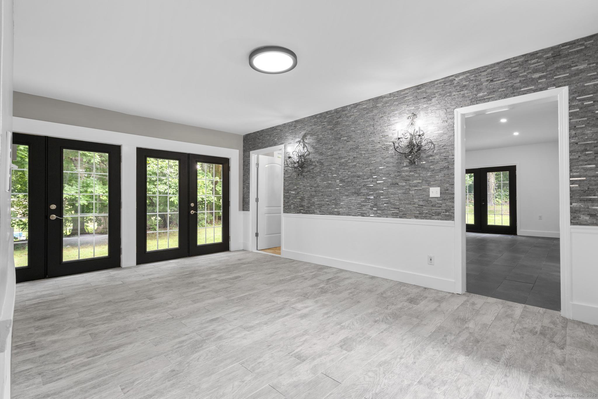 286 Marlborough Street Portland, CT 06480 - Photo 24 of 35