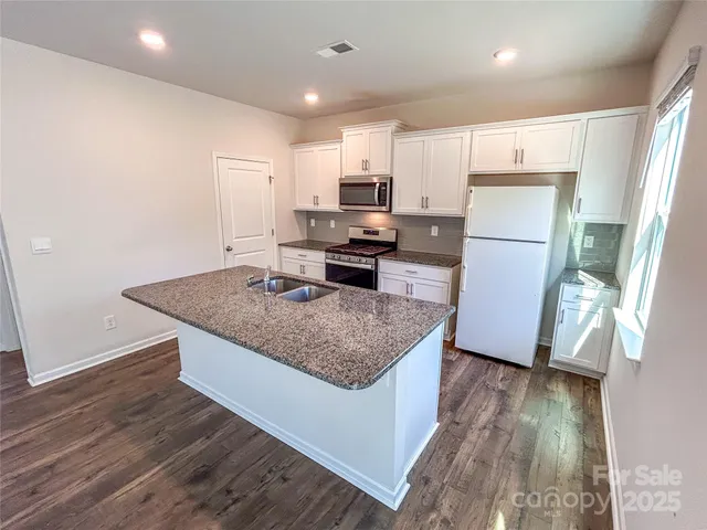 $338,900 | 4120 Village Boulevard Northwest, Conover, NC 28613