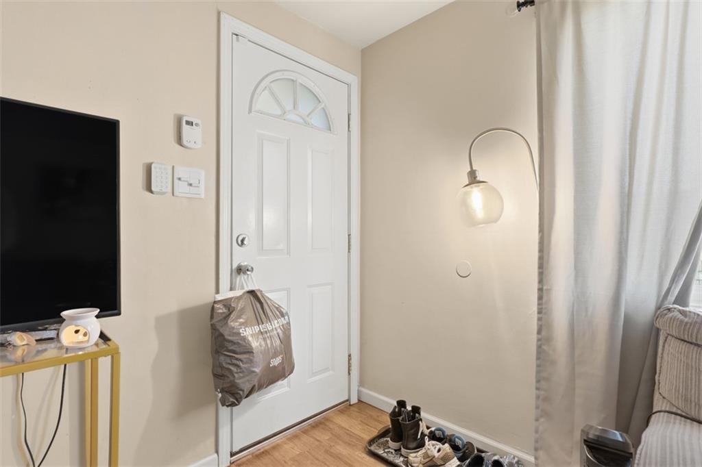 2402 Laketon Road Pittsburgh, PA 15221 - Photo 22 of 37 Gallery Image 22