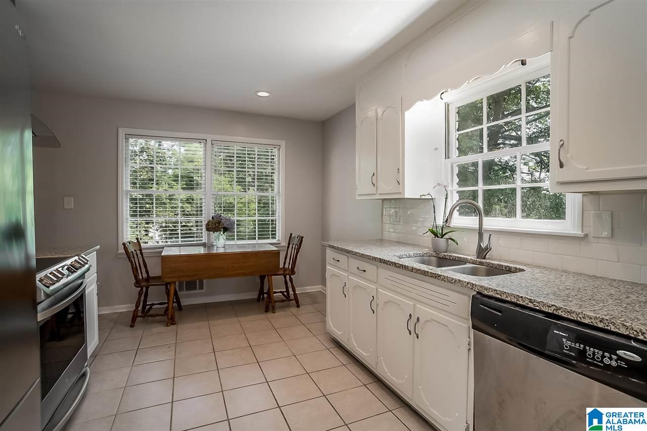 3553 Laurel View Lane Birmingham, AL 35243 - Photo 7 of 30