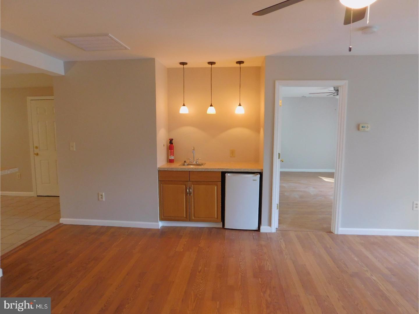33 Ranoldo Terrace Cherry Hill, NJ 08034 - Photo 18 of 25 Great Room