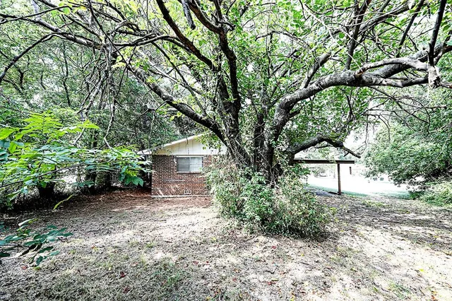 $137,000 | 421 East Wilbarger Street, Bowie, TX 76230