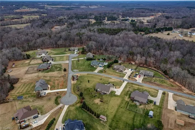 $539,900 | 183 Oak Leaf Drive, Reidsville, NC 27320