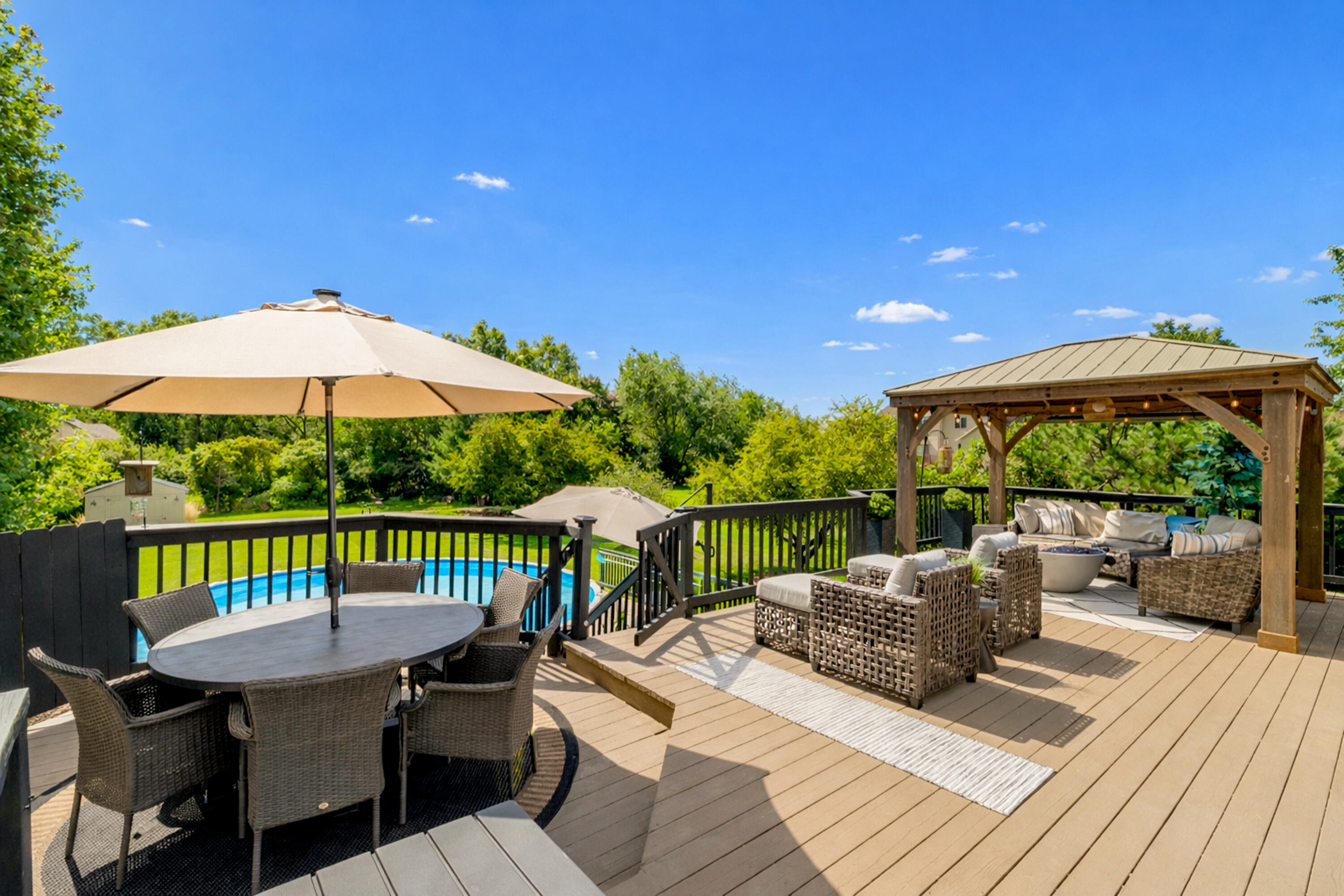 618 2 Rivers Drive Mukwonago, WI 53149 - Photo 41 of 59 Incredibly Expansive Deck