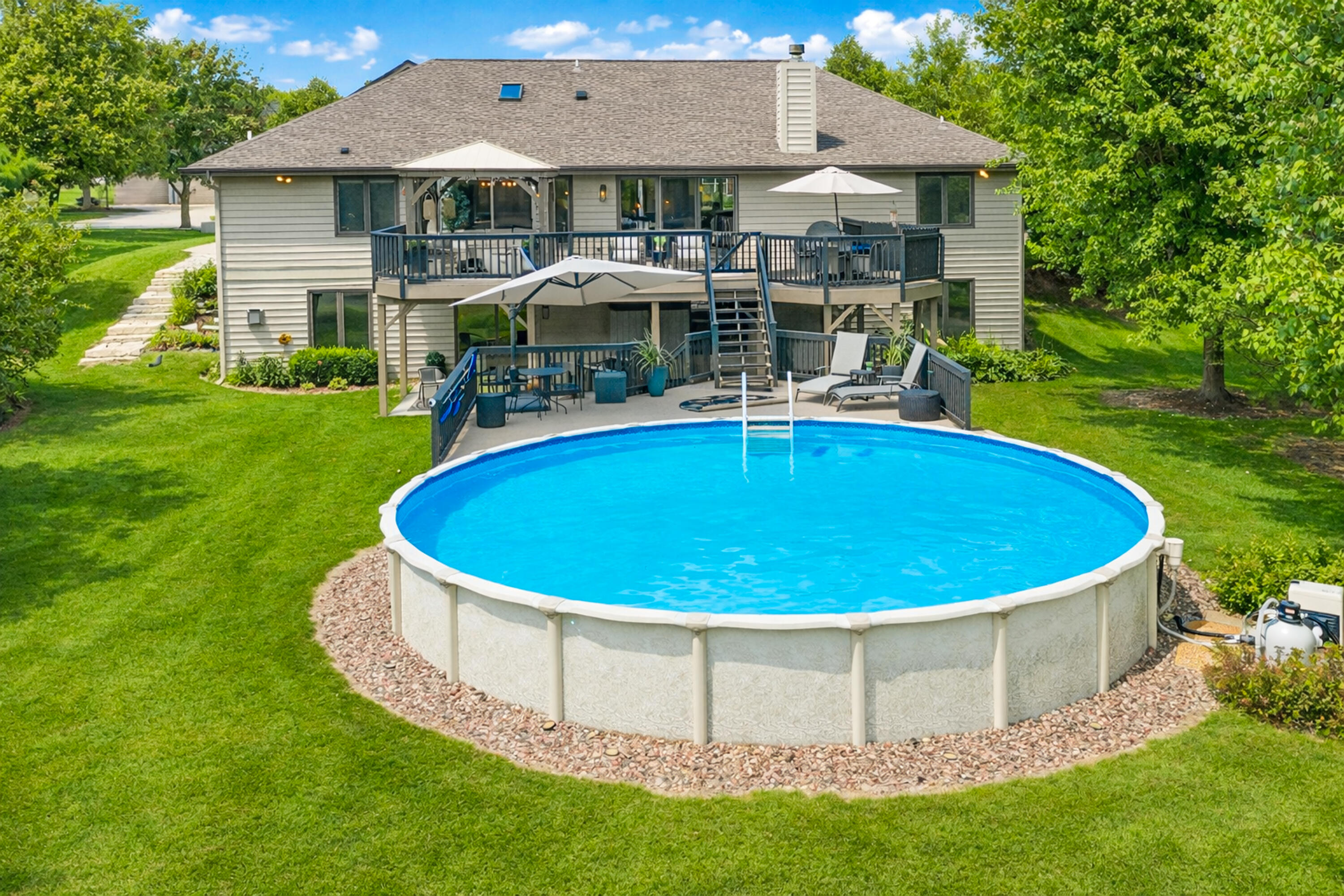 618 2 Rivers Drive Mukwonago, WI 53149 - Photo 50 of 59 Beautiful Elevation