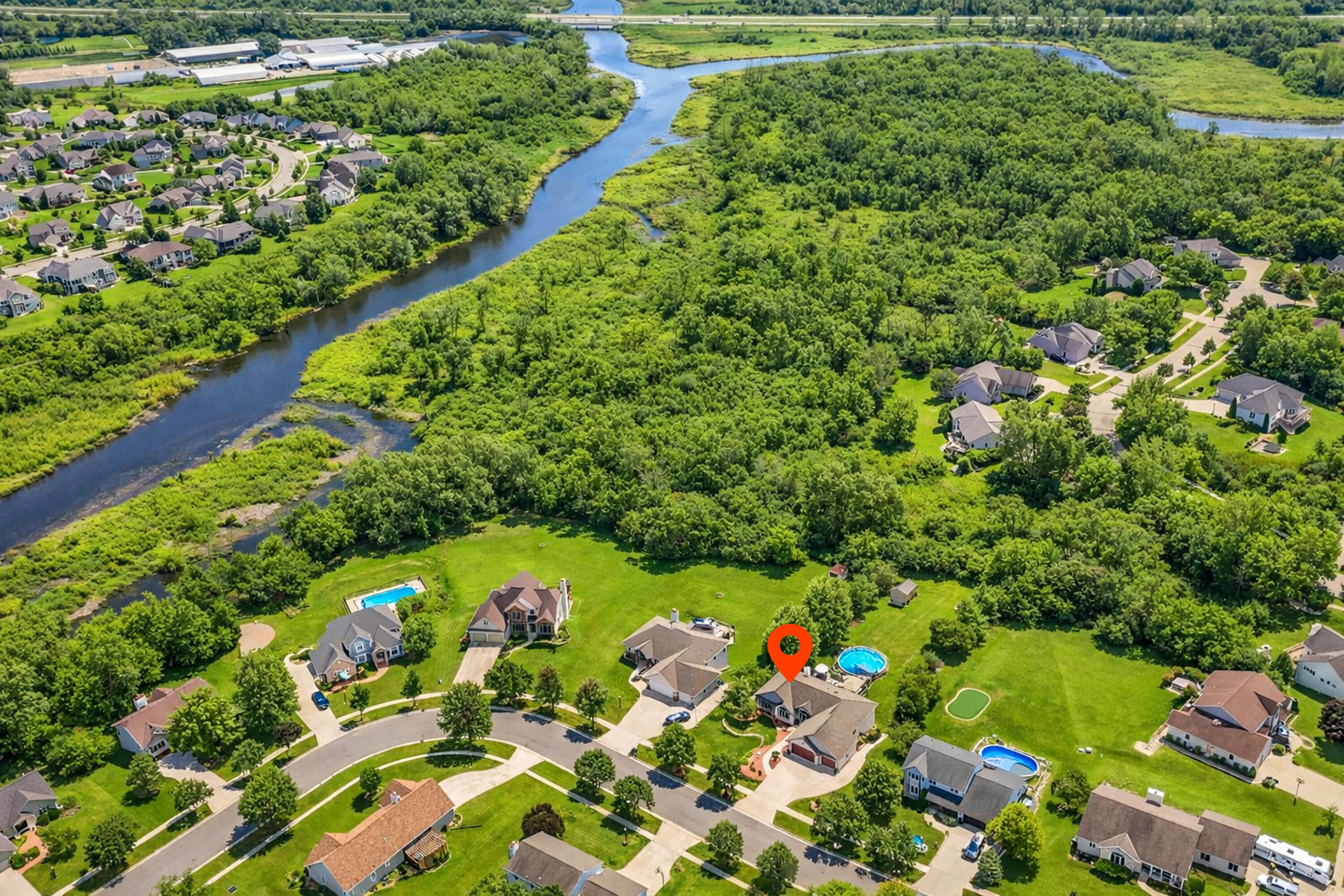 618 2 Rivers Drive Mukwonago, WI 53149 - Photo 6 of 59 Lush Conservancy Backdrop