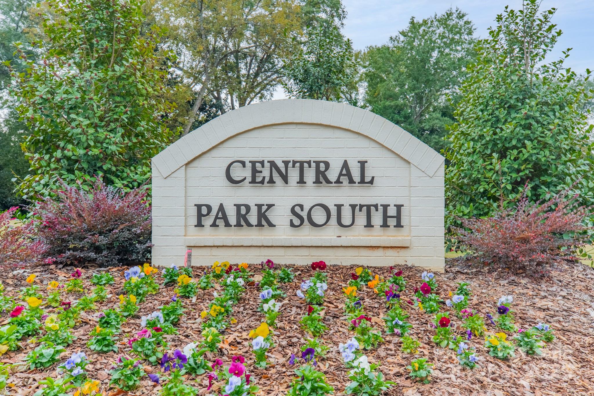 525 Winding Way Belmont, NC 28012 - Photo 1 of 41 a sign on the side of the road