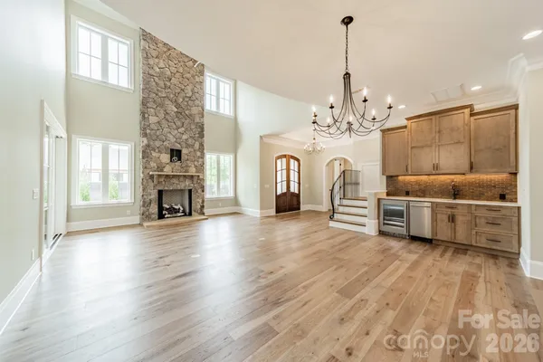 $1,625,000 | 525 Winding Way, Unit 7, Belmont, NC 28012