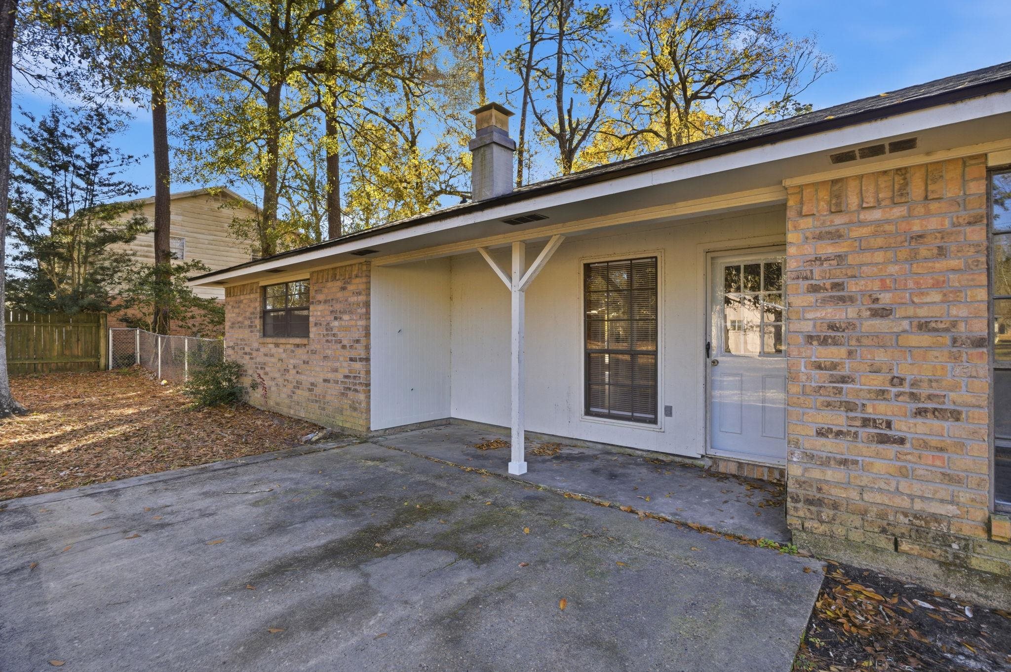 112 Inwood Drive Silsbee, TX 77656 - Photo 37 of 42