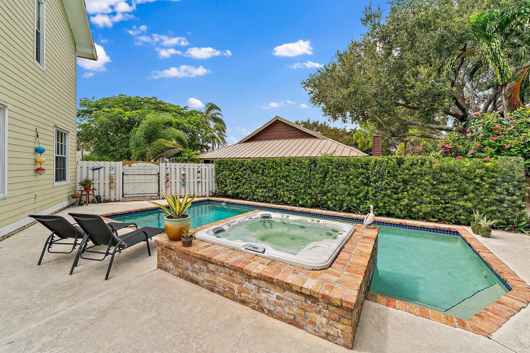 97 Beechwood Trail Tequesta, FL 33469 - Photo 109 of 113 093-97BeechwoodTrail-Tequesta-FL-SMALL