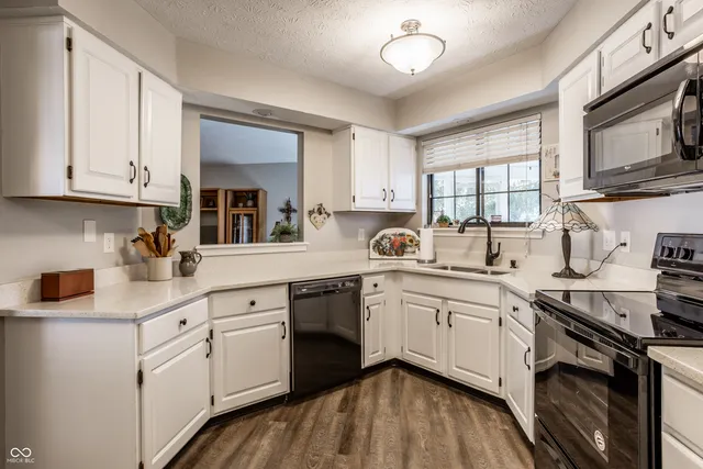 $295,000 | 7830 Copperfield Drive, Indianapolis, IN 46256